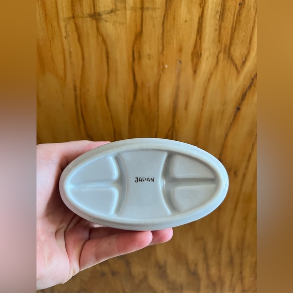 Vintage Japan Toothbrush Holder - Picture 2 of 3
